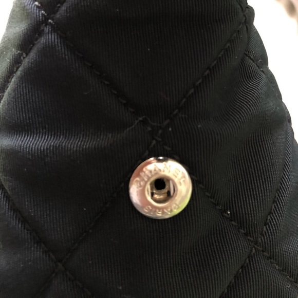 Rare Alert π¨ Vintage CHANEL Cambon Line Mini black nylon and patent leather - Picture 10 of 16